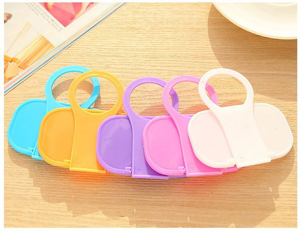 Handy & Foldable Phone Charger